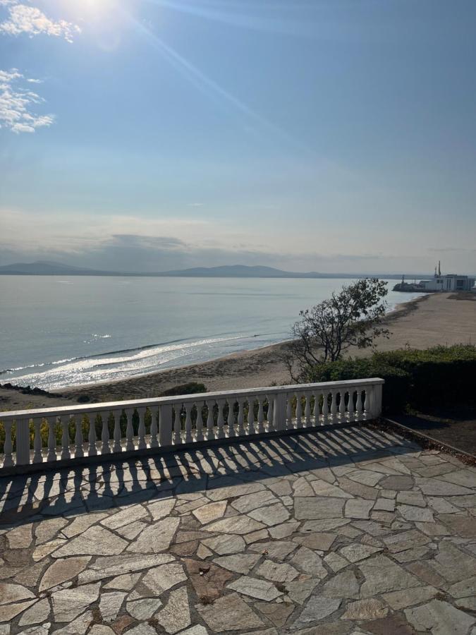 Azzurro Premium Apartment On Bulevard Bogoridi Burgas City Eksteriør billede