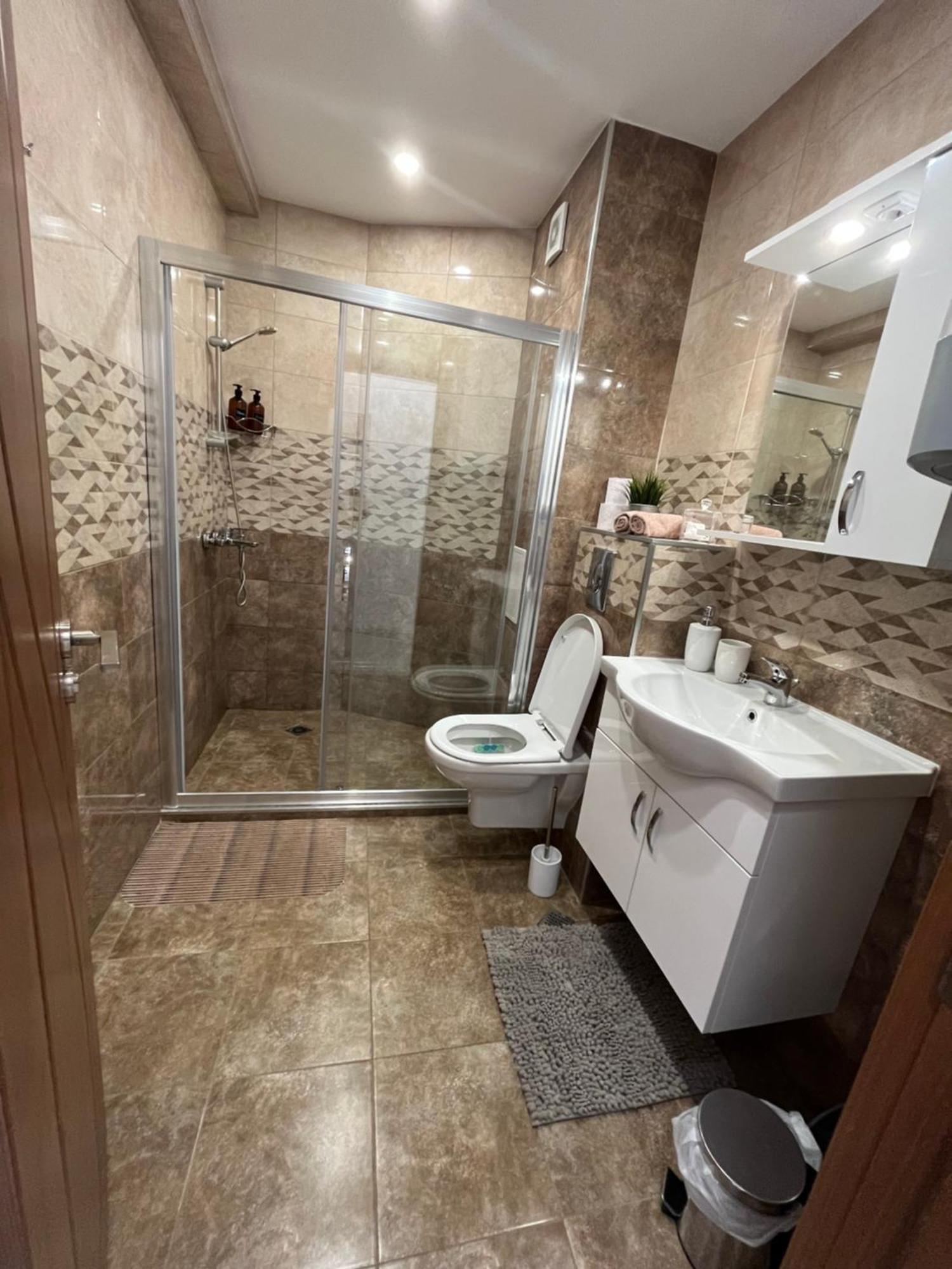 Azzurro Premium Apartment On Bulevard Bogoridi Burgas City Eksteriør billede