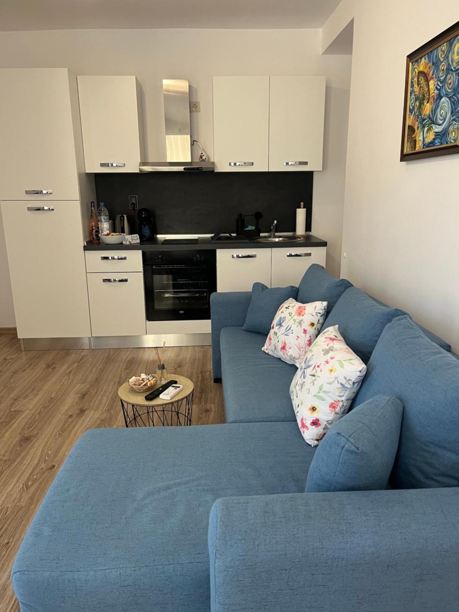 Azzurro Premium Apartment On Bulevard Bogoridi Burgas City Eksteriør billede